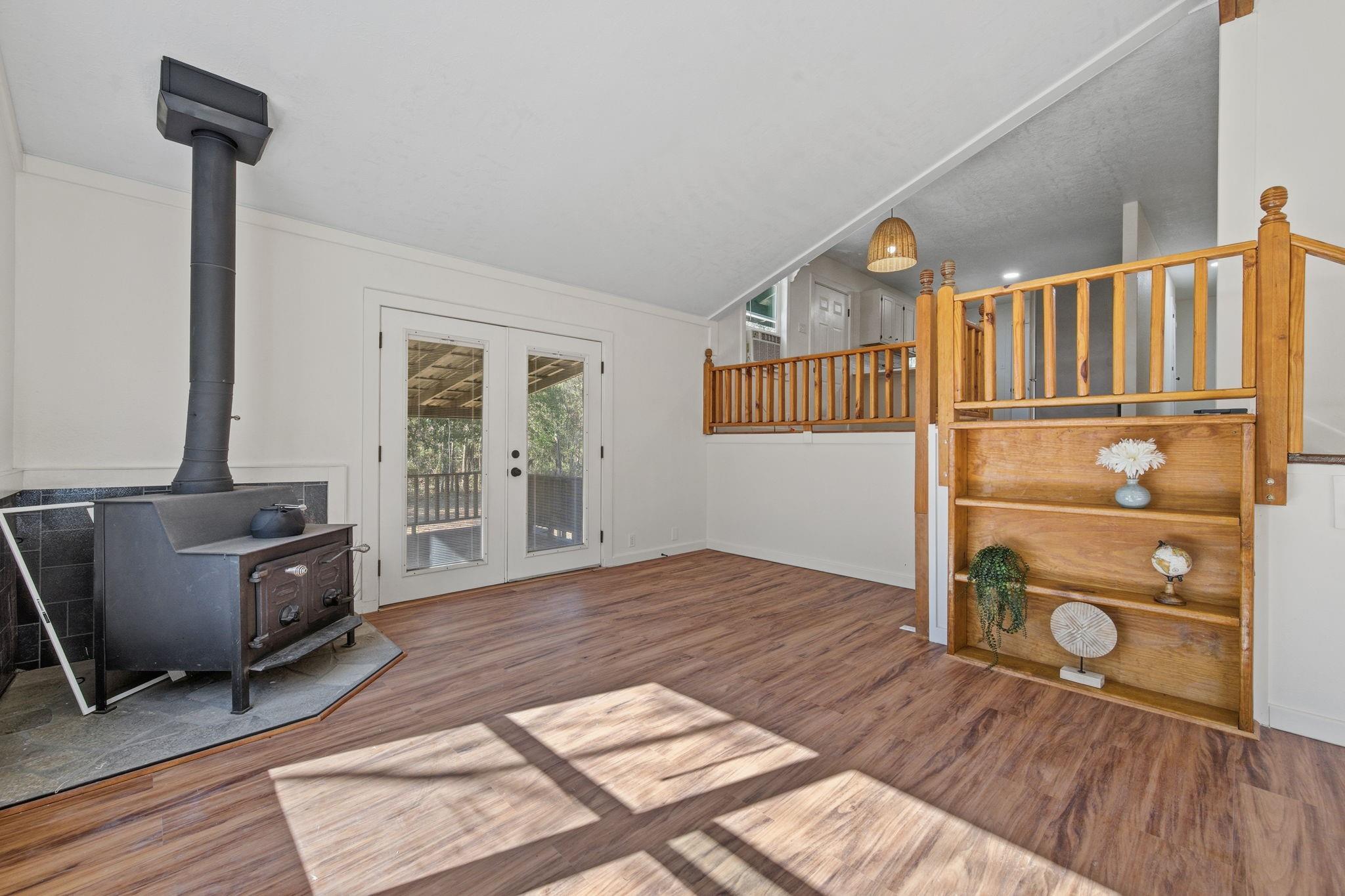 12 County Road 3891 S