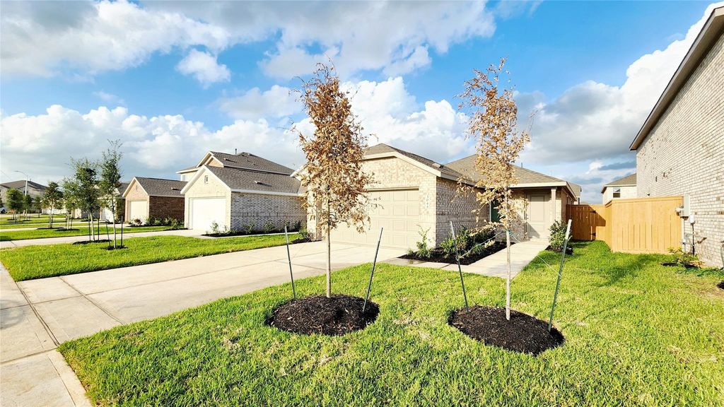 Photo of 3044 Dawn Sound Drive, Katy, TX 77493 (MLS # 35046123)