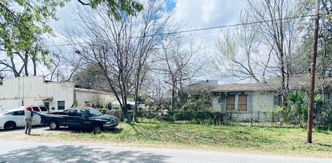 Tiny photo for 602 W 26th Street, Houston, TX 77008 (MLS # 57732768)
