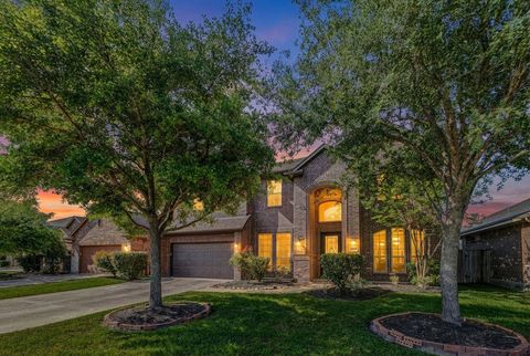 Photo of 27810 Yorkshire Brook Lane, Fulshear, TX 77441 (MLS # 60931107)