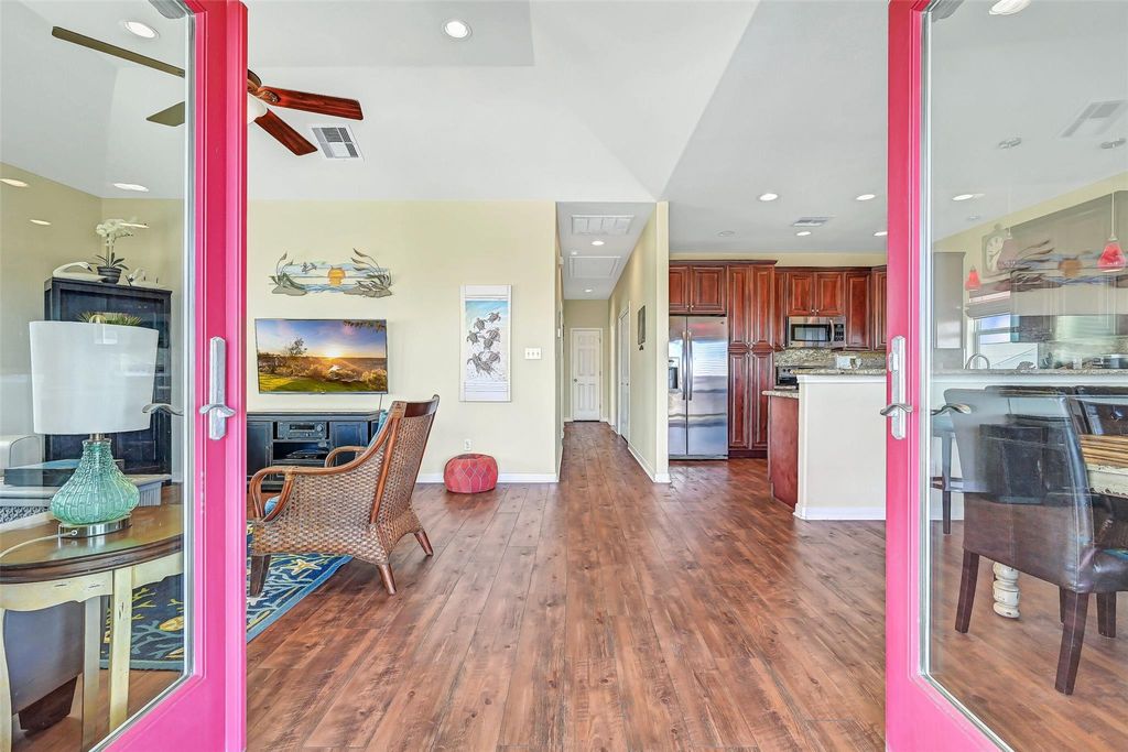 Photo of 4126 Grayson Drive, Galveston, TX 77554 (MLS # 24615802)