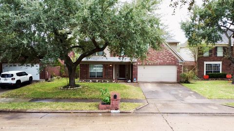 Photo of 10838 Spruce Drive S, La Porte, TX 77571 (MLS # 59125666)