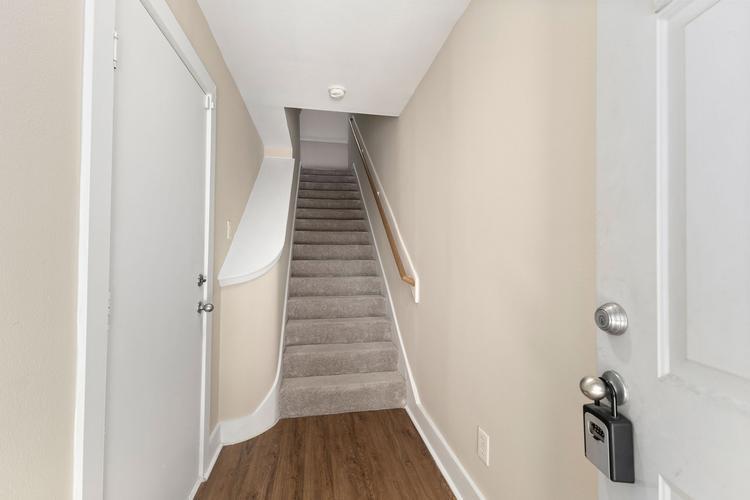 8715 Meadowcroft Drive 501