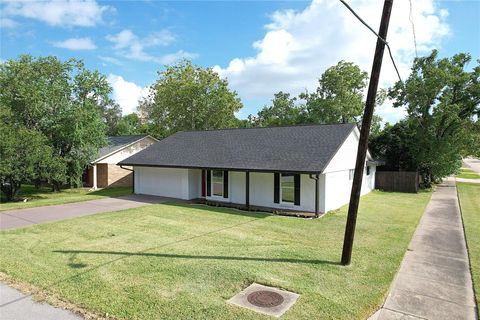 502 Moody Avenue League City TX 77573