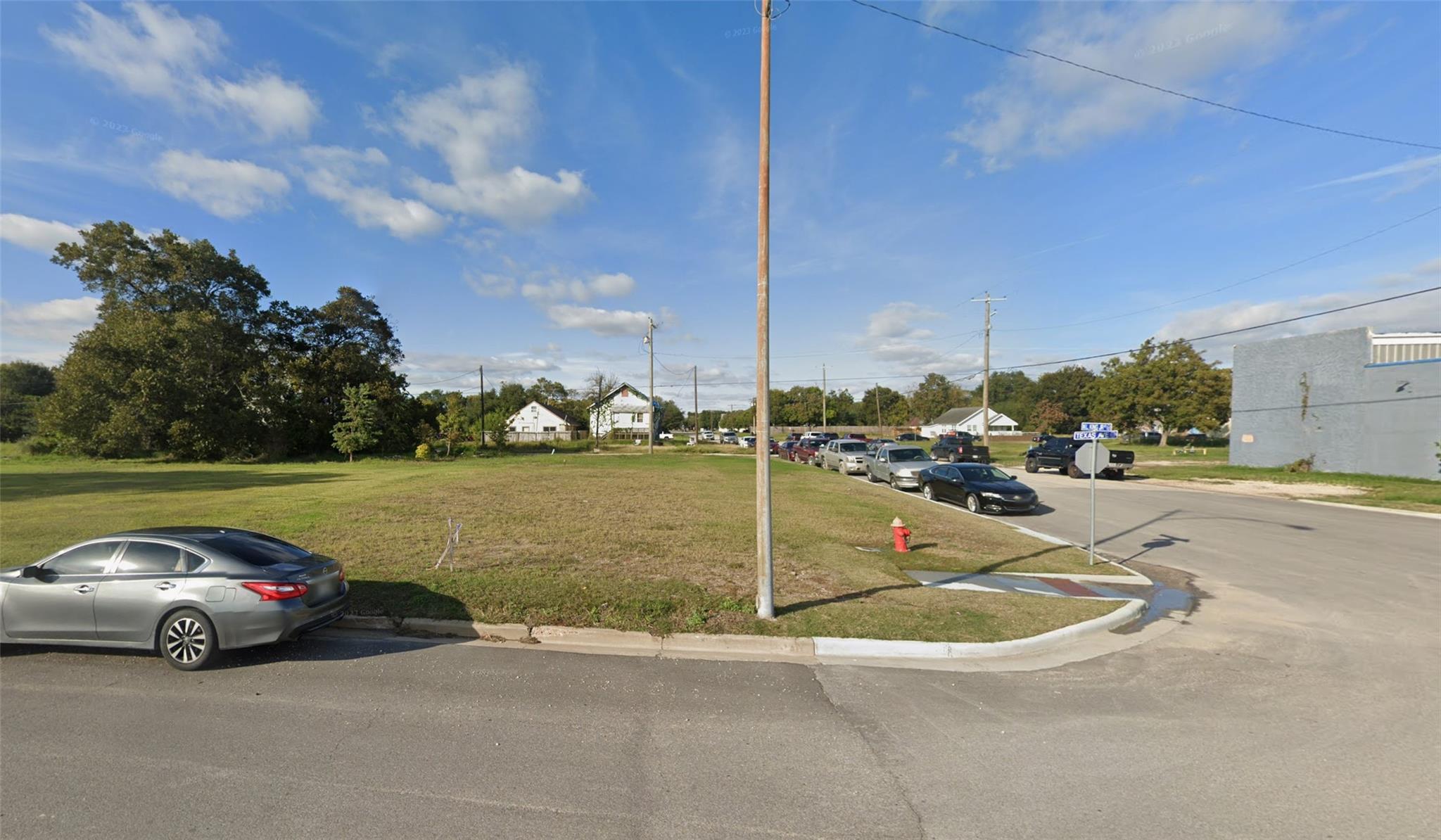 00 Texas Avenue