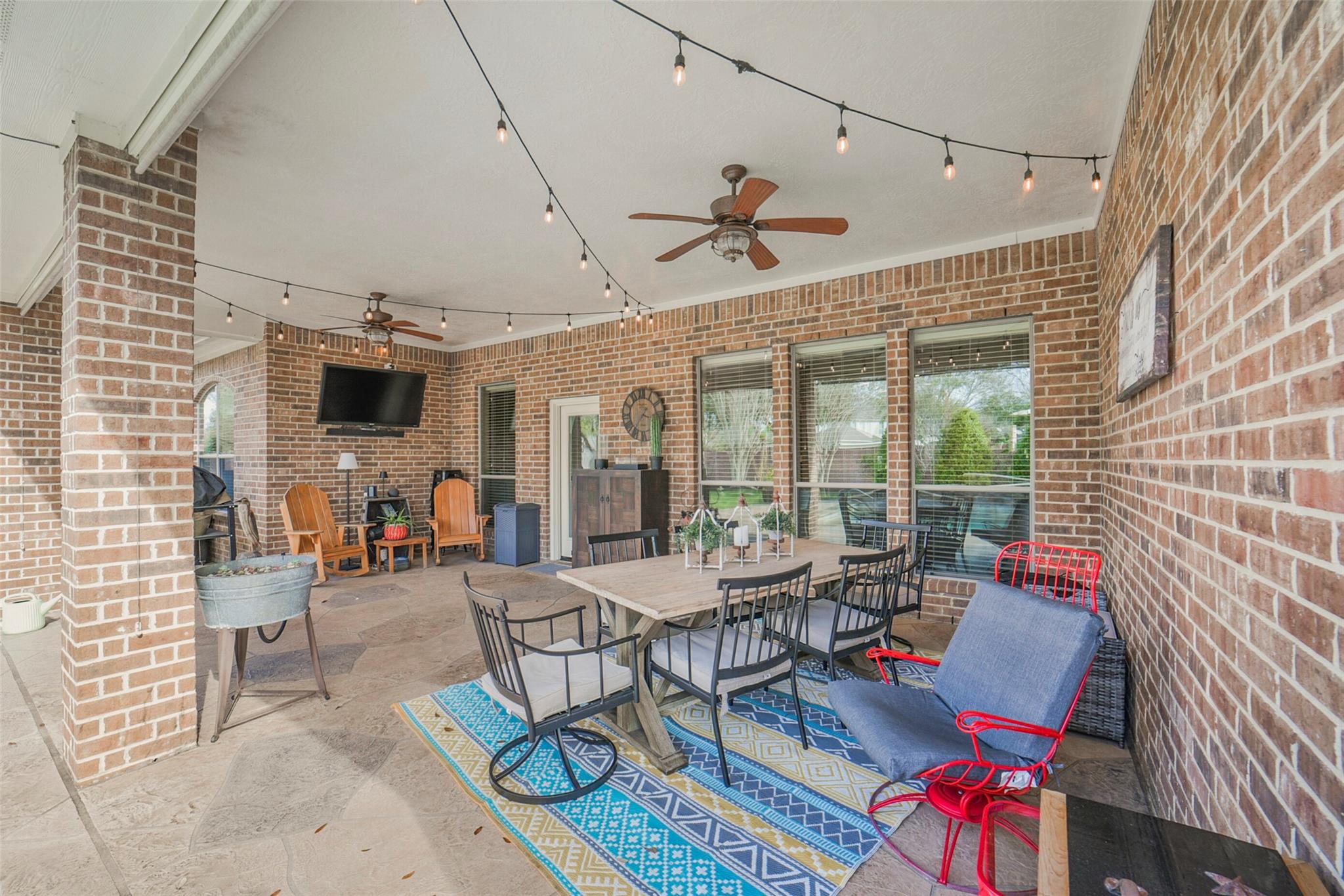 21214 Redcrest Manor Drive