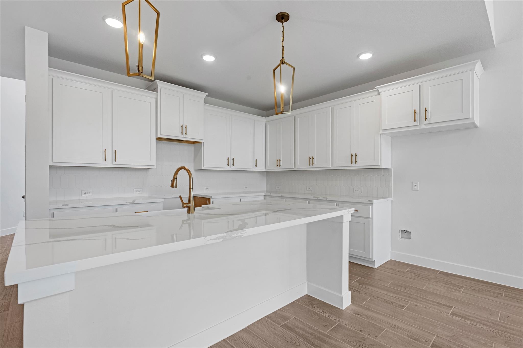 28808 Escarpment Trail