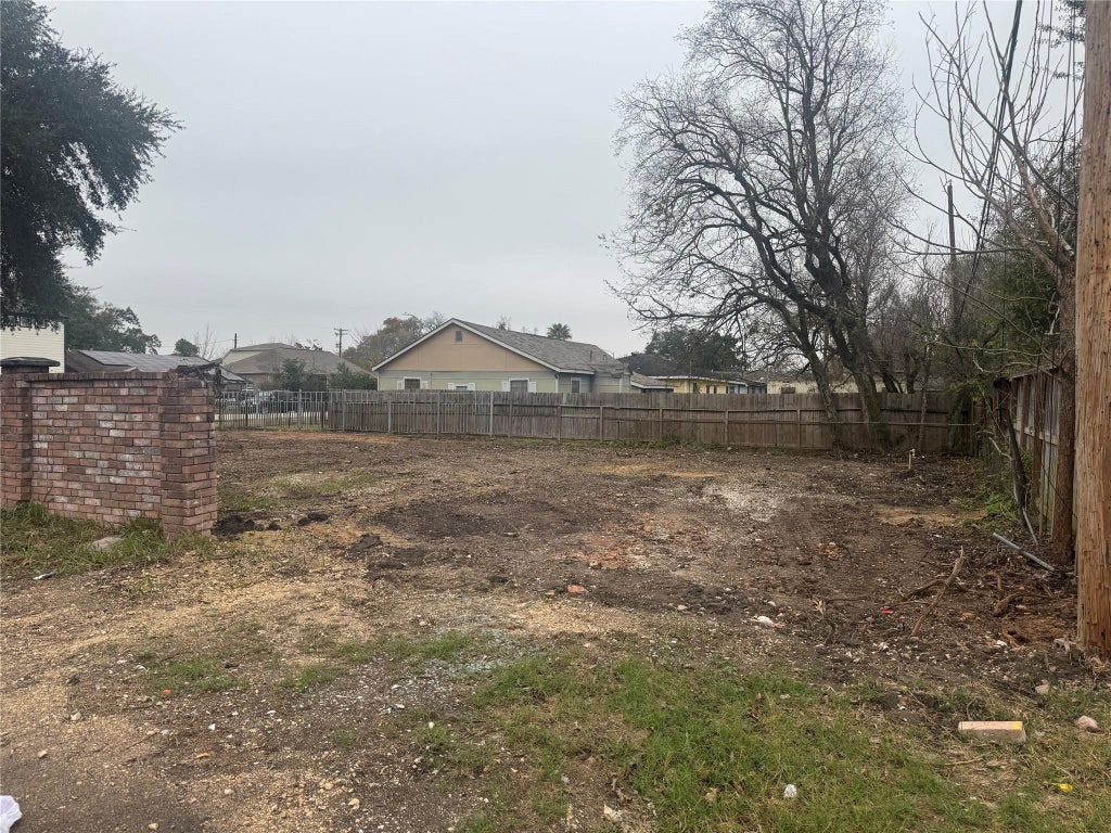 Photo of 7031 England Street, Houston, TX 77021 (MLS # 40108484)