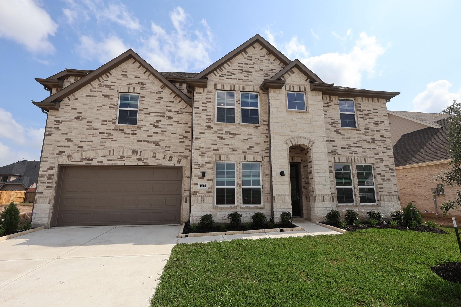 1814 S Wildflower Drive