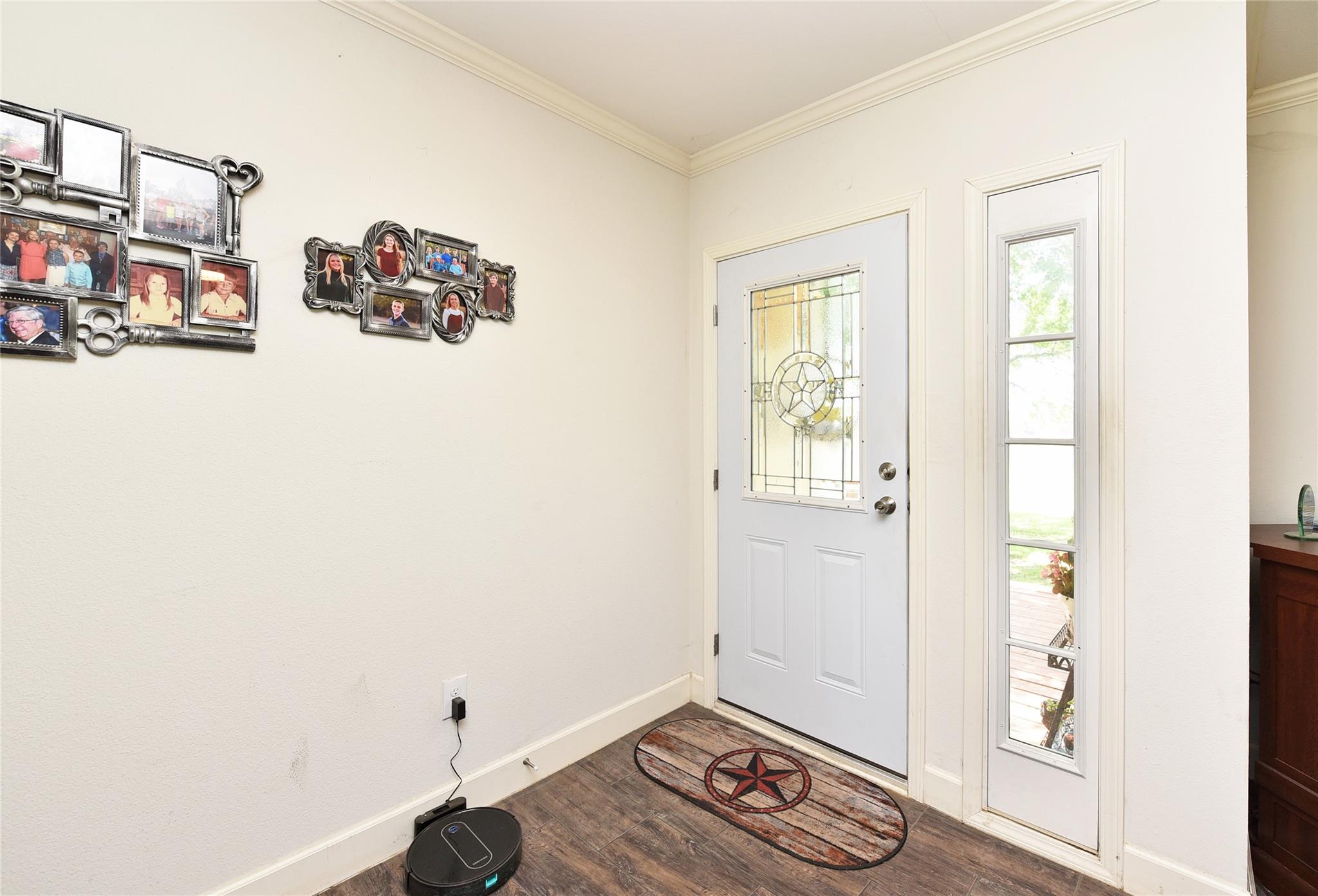 3221 Pecha Lane