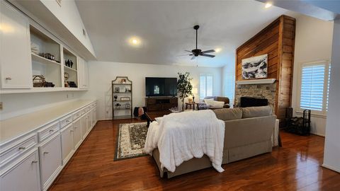 Photo of 3211 Meadowlark Lane, Montgomery, TX 77356 (MLS # 13469043)