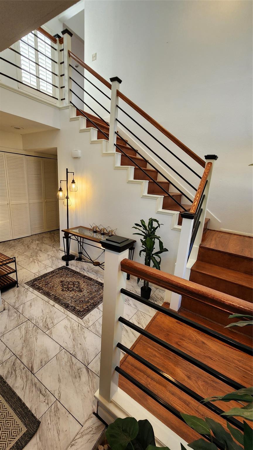 3211 Meadowlark Lane