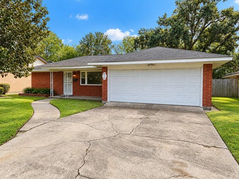 Photo of 4745 Warm Springs Road, Houston, TX 77035 (MLS # 62431607)