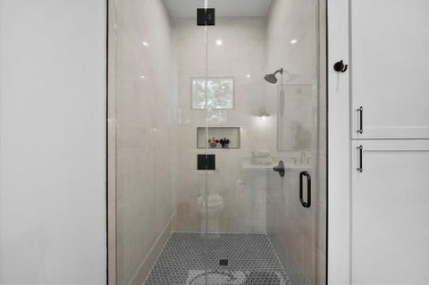 Tiny photo for 7 Old Overton Place, Spring, TX 77389 (MLS # 3871175)