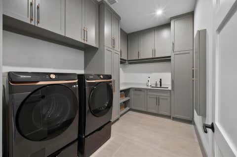 Tiny photo for 7 Old Overton Place, Spring, TX 77389 (MLS # 3871175)