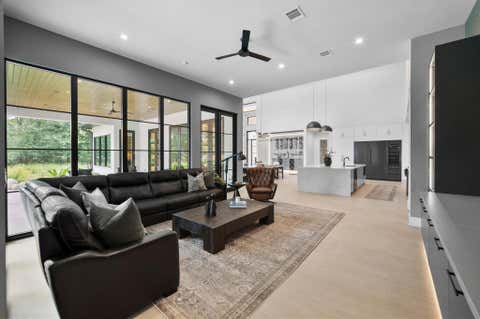 Tiny photo for 7 Old Overton Place, Spring, TX 77389 (MLS # 3871175)