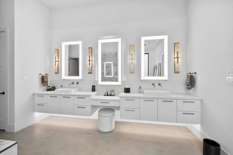 Tiny photo for 7 Old Overton Place, Spring, TX 77389 (MLS # 3871175)