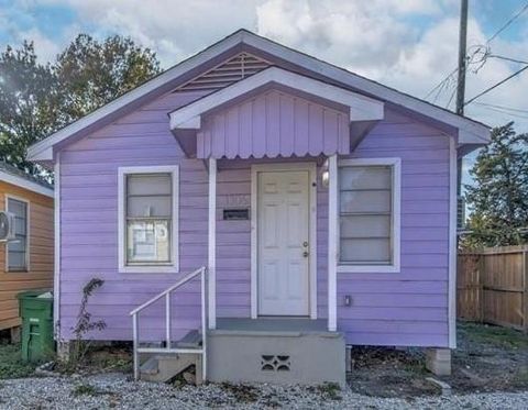 Photo of 1306 Weiss Street, Houston, TX 77009 (MLS # 49728173)