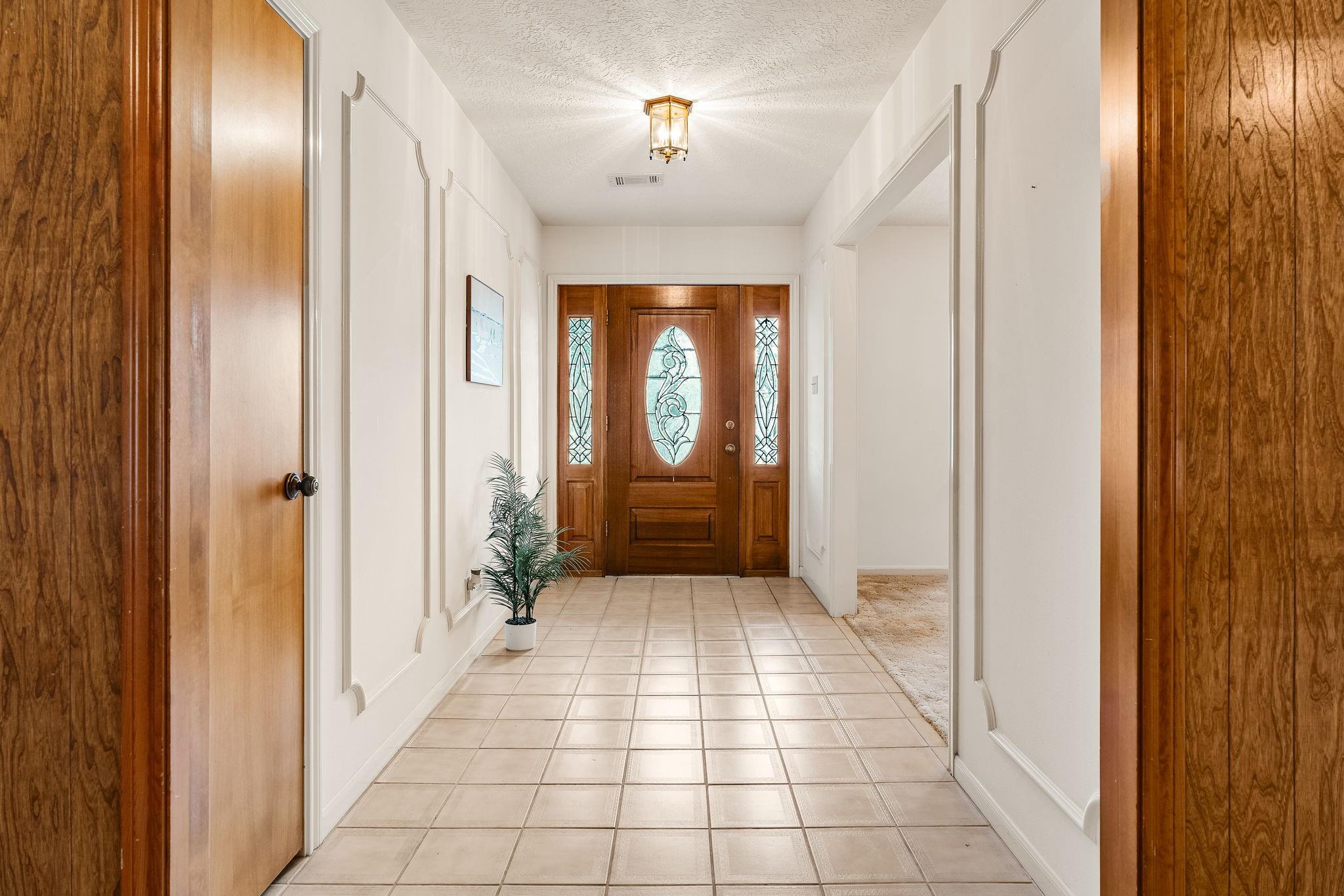 105 Greenbriar Drive