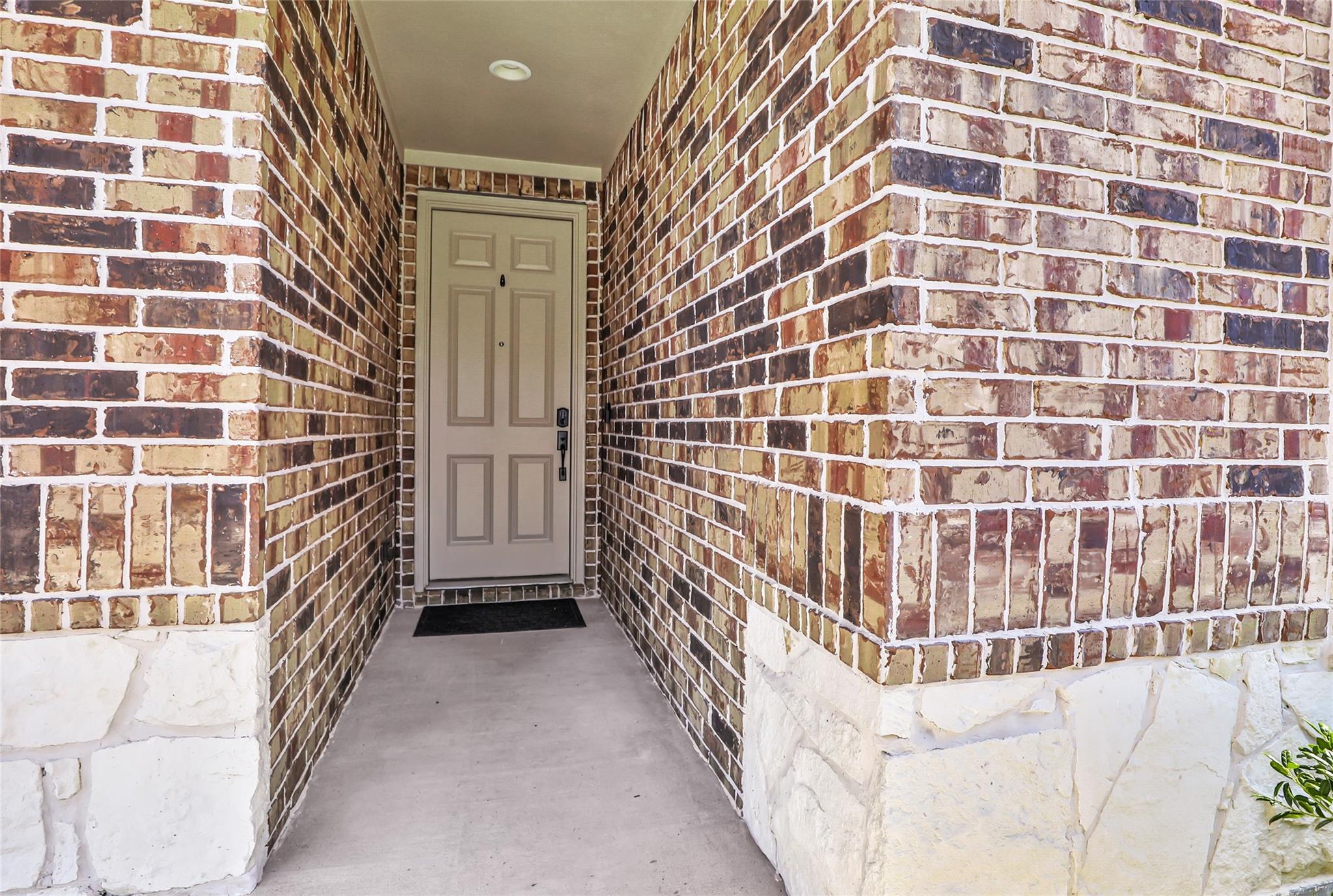 15414 Aberdeen Wood Drive