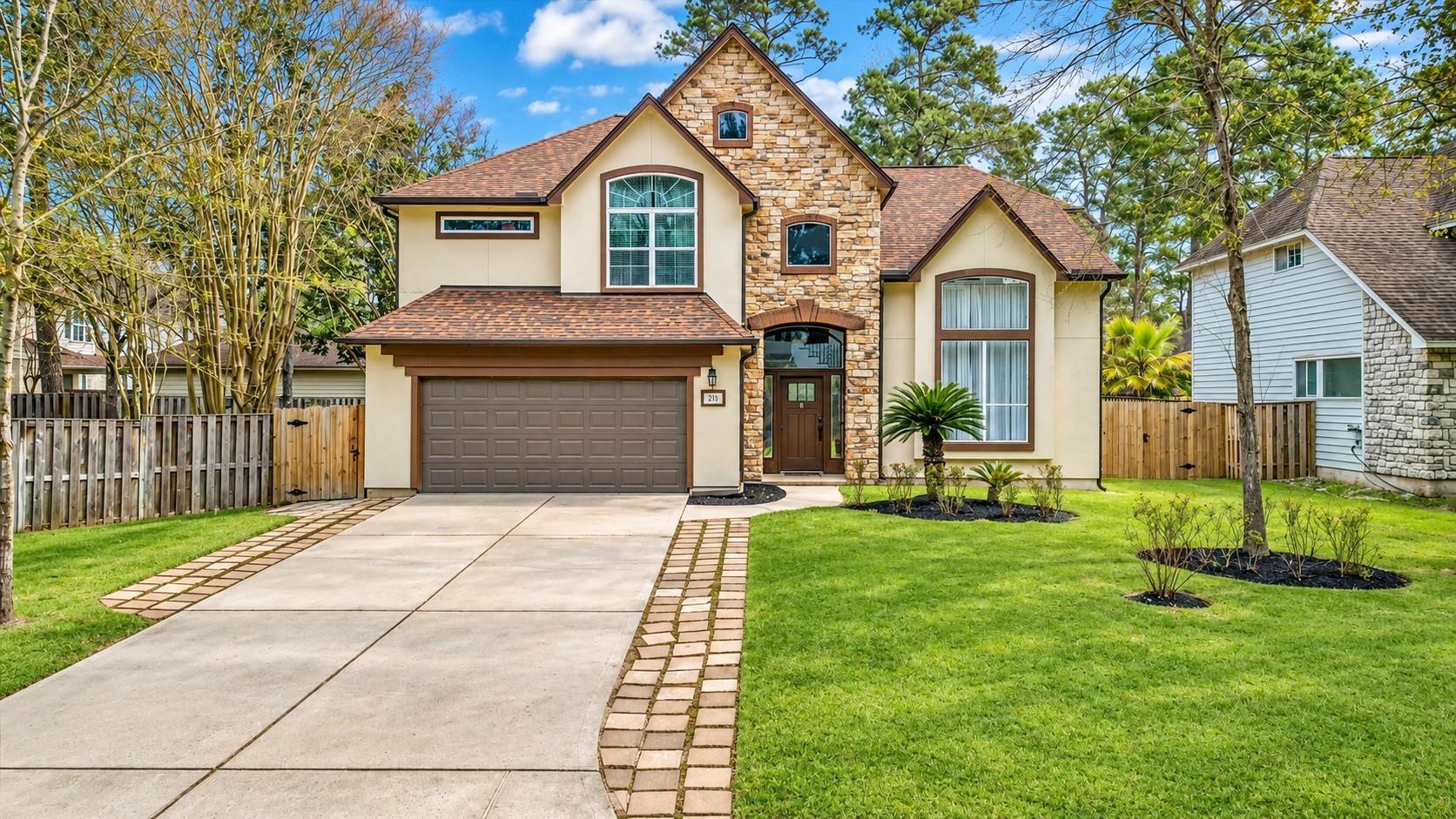 215 Wisteria Walk Circle