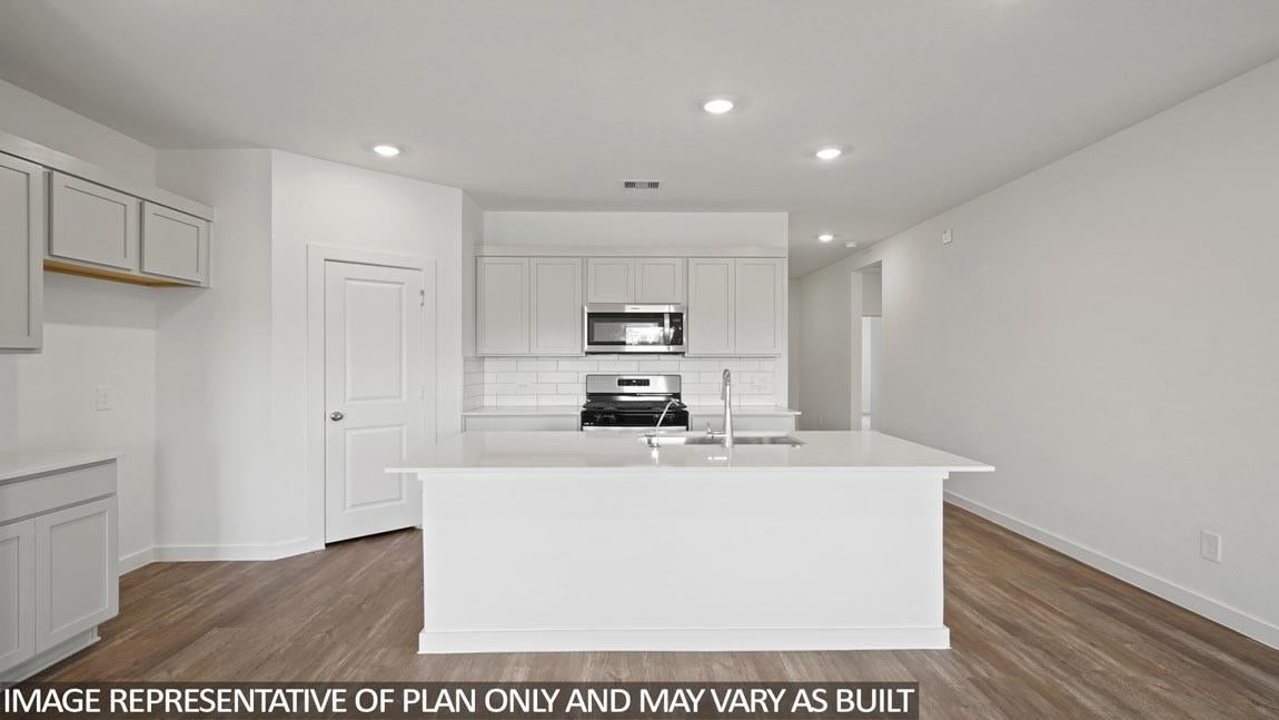 614 Meadowknoll Drive