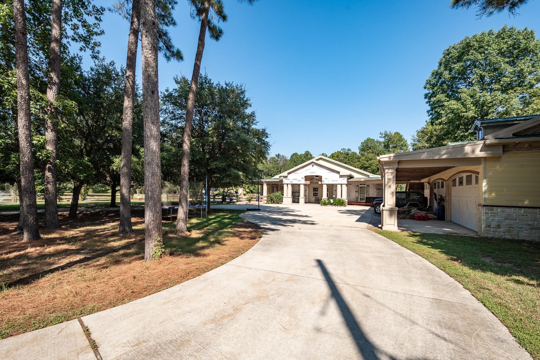 11105 Crockett Martin Road
