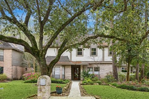 Homes For Sale - 3802 Wildwood Ridge Drive<br/> Kingwood, TX 77339