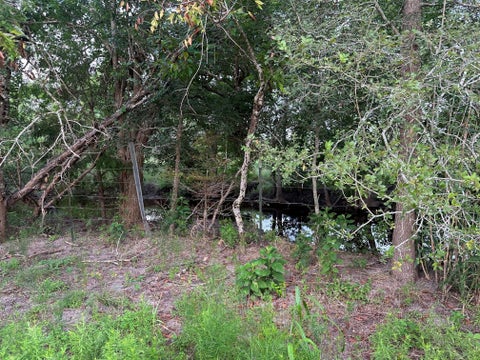 Photo of 5914 Guettermann Ehler Road, Muldoon, TX 78949 (MLS # 34847490)