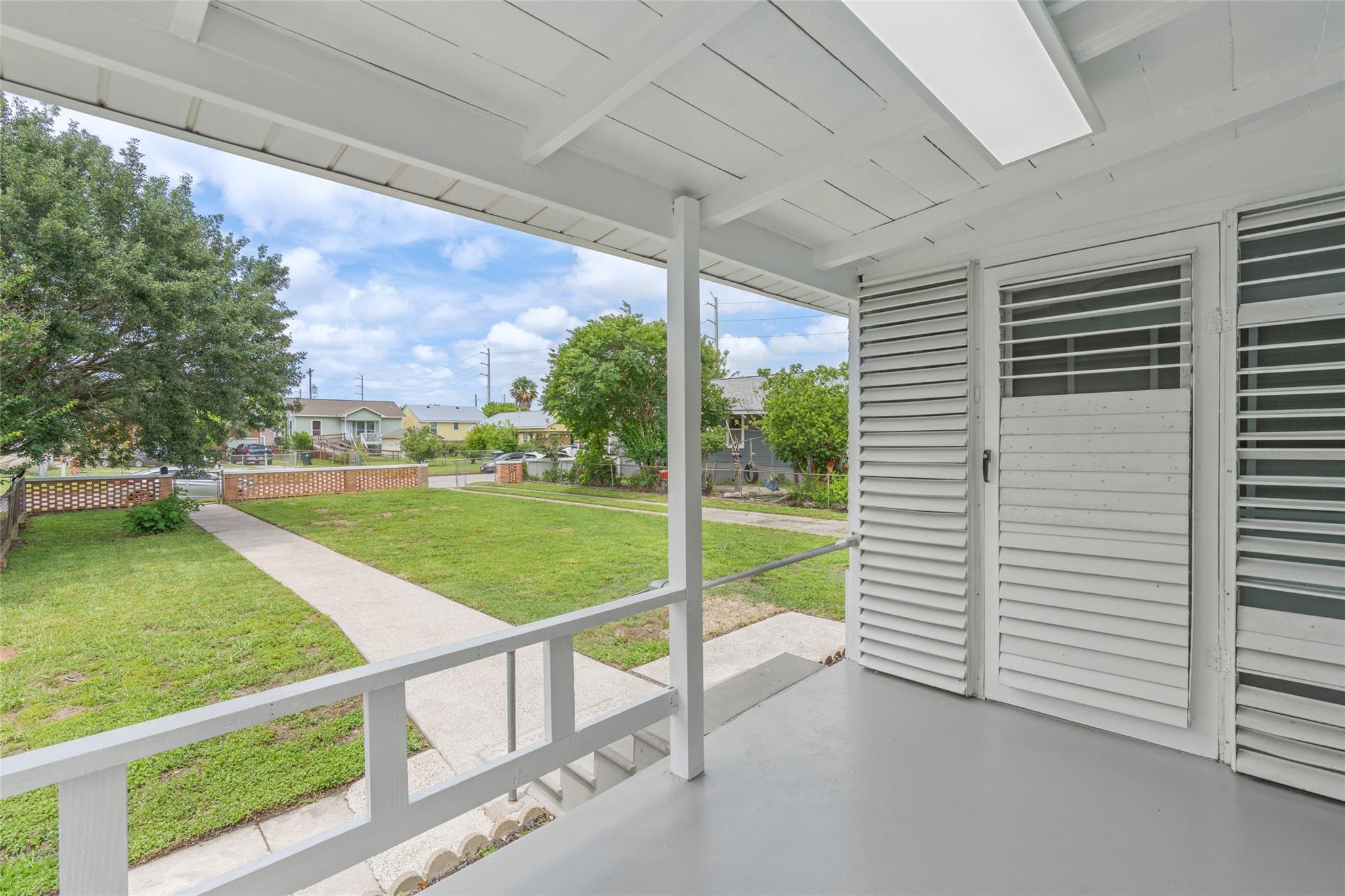 5319 Avenue O 1/2