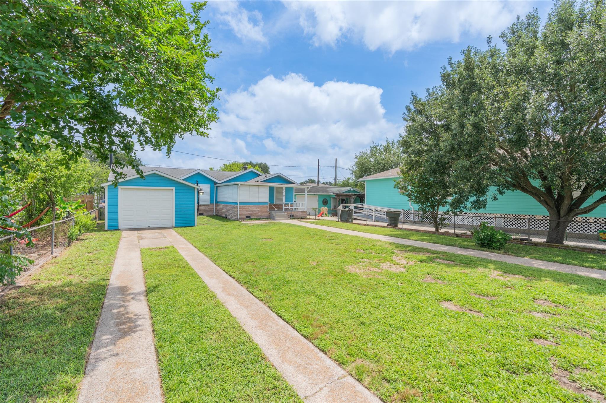 5319 Avenue O 1/2