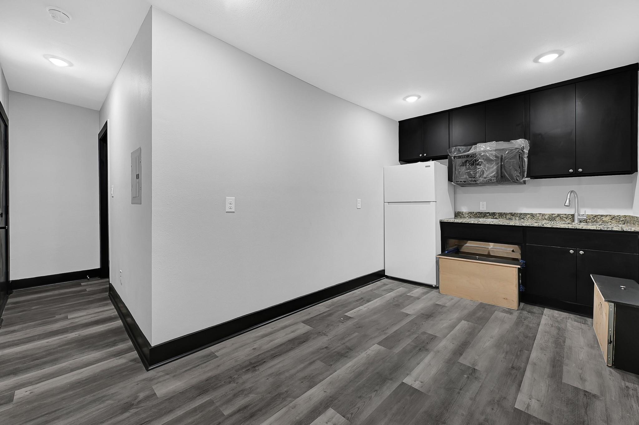 1313 10th Street 2