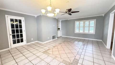 Tiny photo for 321 20th Avenue N, Texas City, TX 77590 (MLS # 61496031)