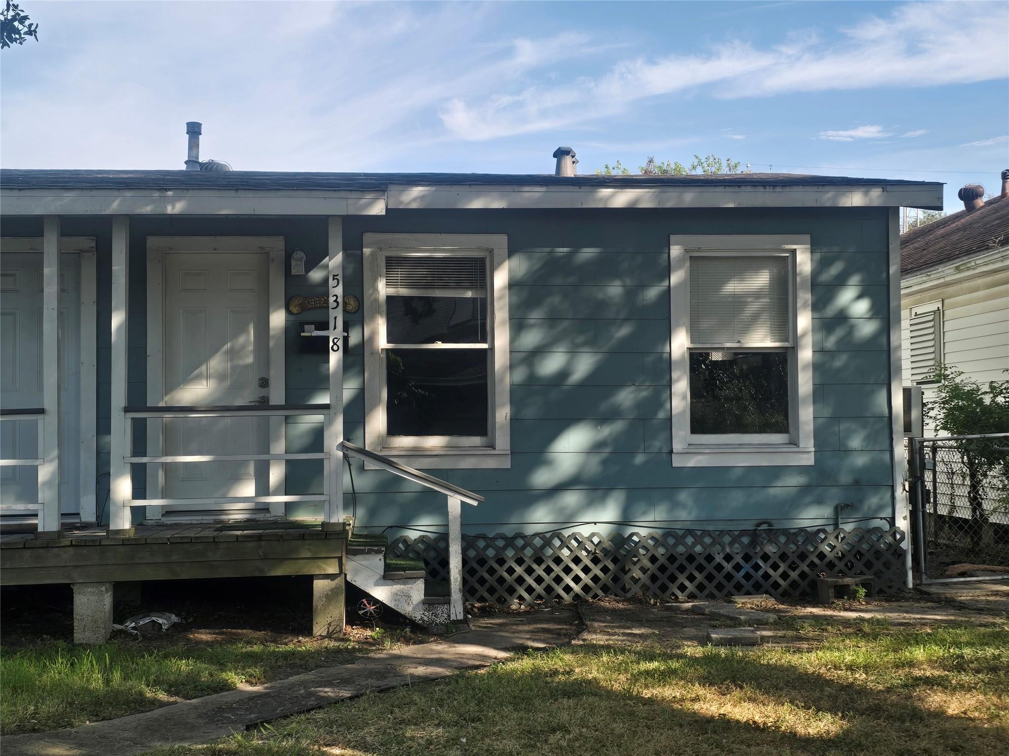 5318 Avenue P 1/2