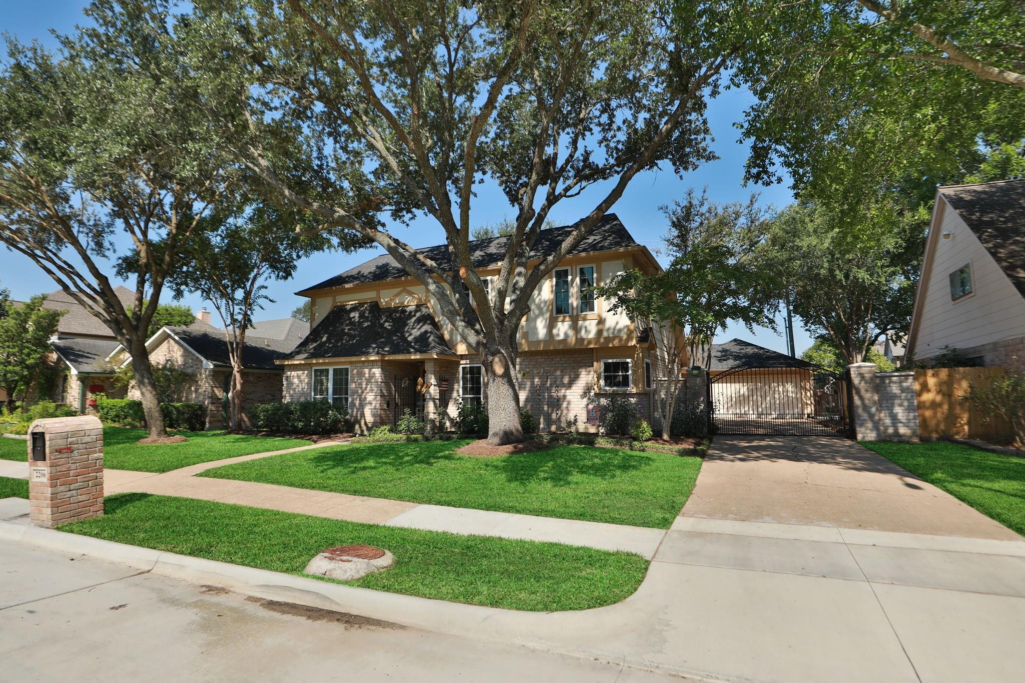 2206 Hickory Lawn Drive