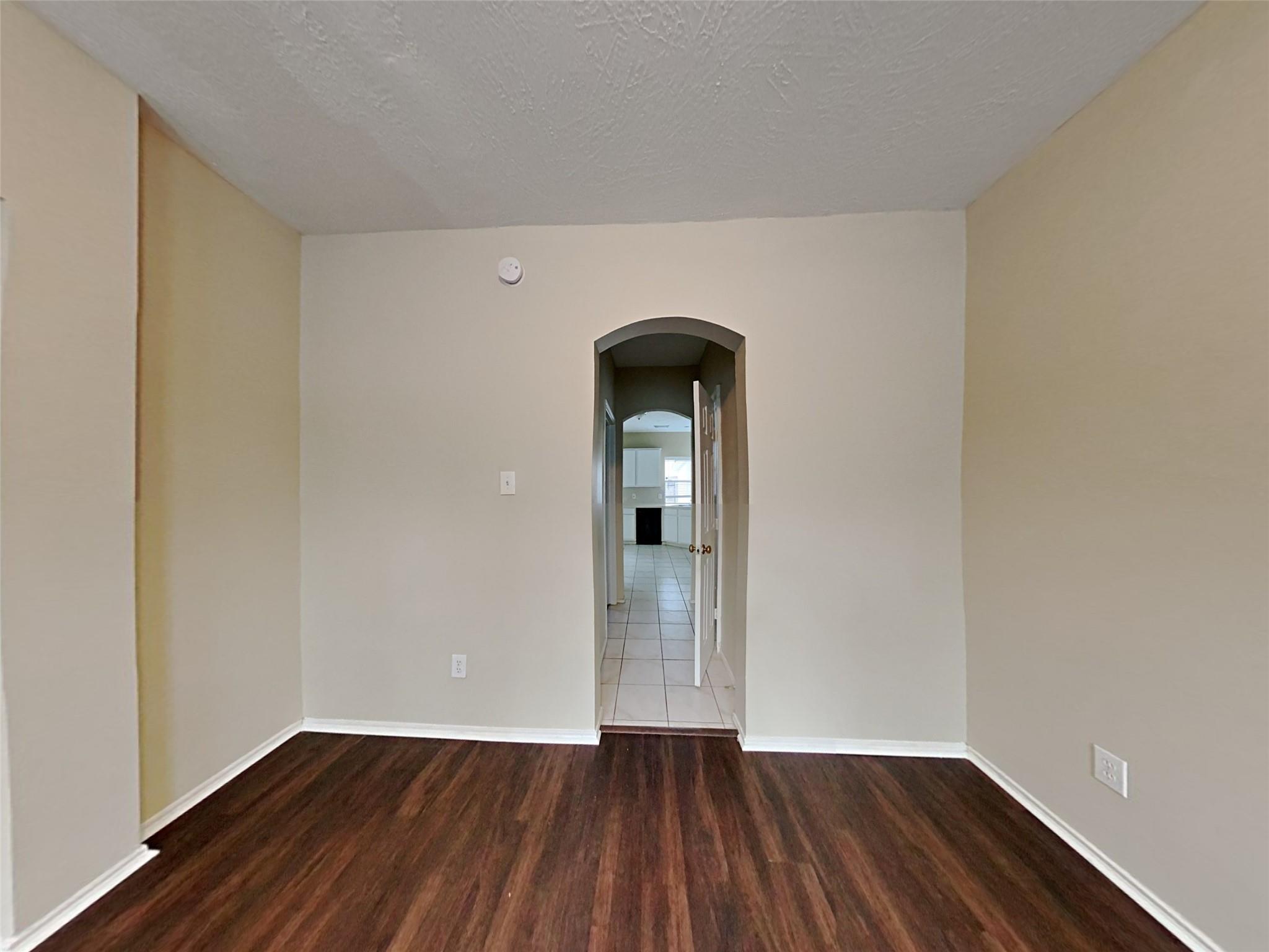 2218 Laurel Oaks Drive
