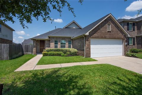 Photo of 17447 Farm Pasture Trail, Hockley, TX 77447 (MLS # 11087111)