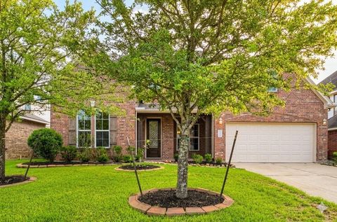 Homes For Sale - 25206 Bristlecone Pine Lane<br/> Spring, TX 77389