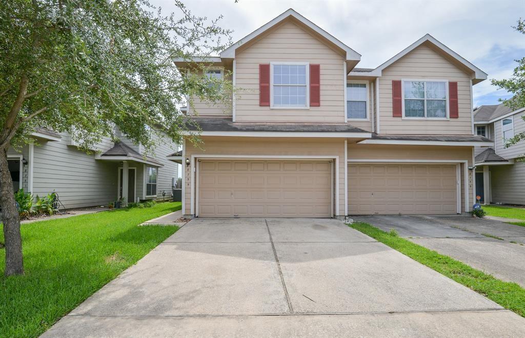 8755 Thistlemoor Lane
