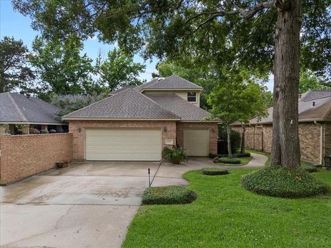 Photo of 20123 Sunny Shores Drive, Humble, TX 77346 (MLS # 24925529)