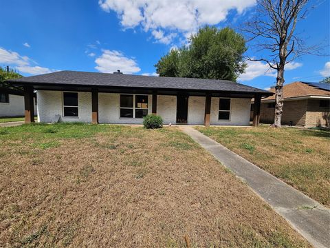 5706 Rutherglenn Drive Houston TX 77096