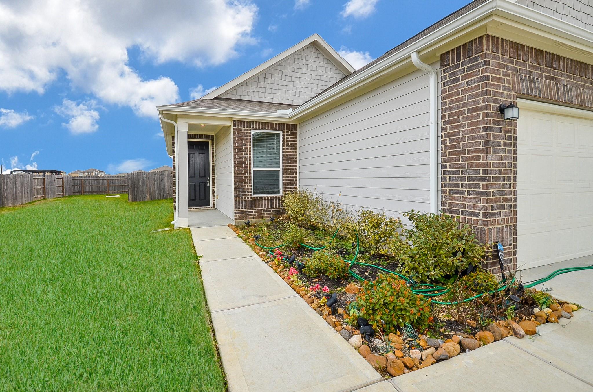 4643 Little Meadow Lane