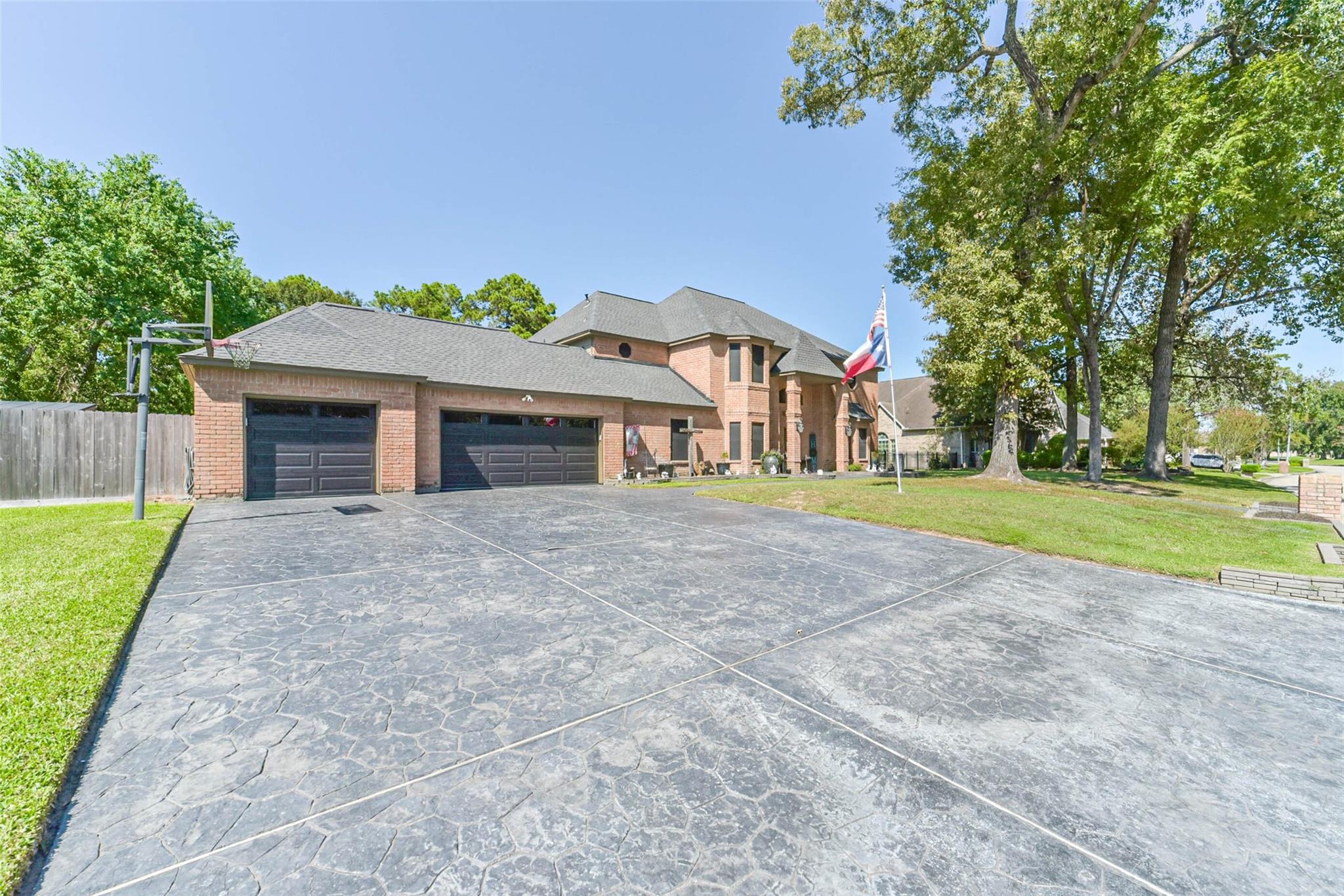 8415 Atascocita Lake Way