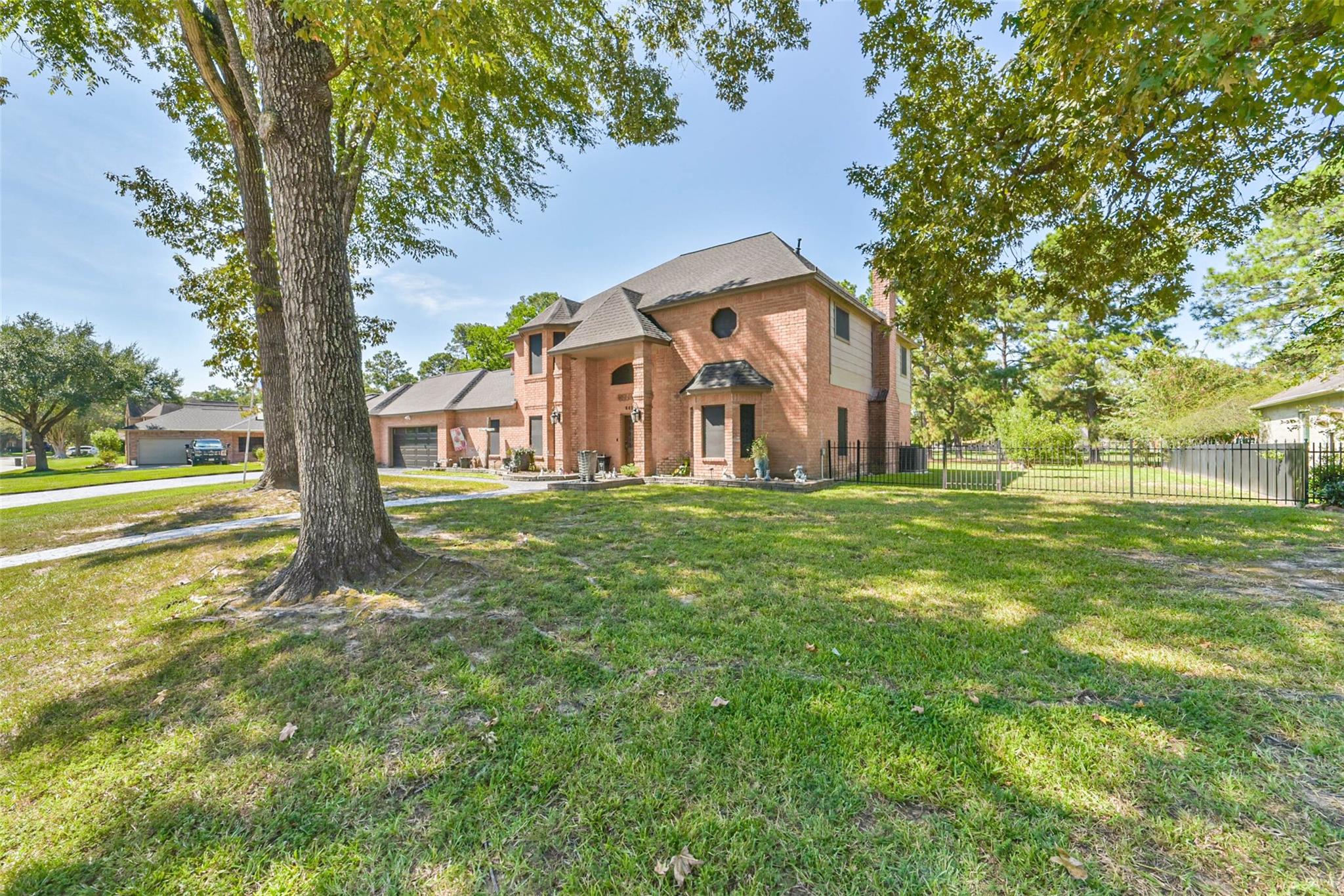 8415 Atascocita Lake Way