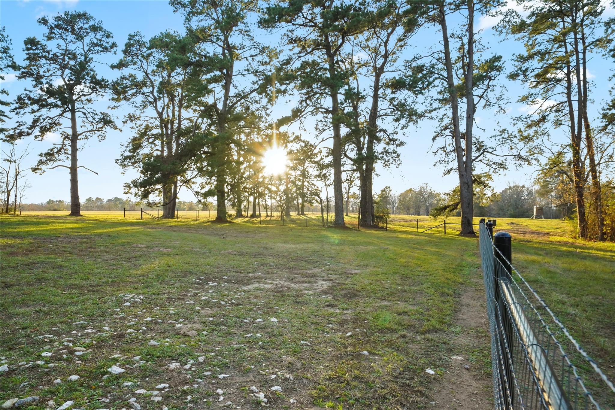 1212 N Fm 1486