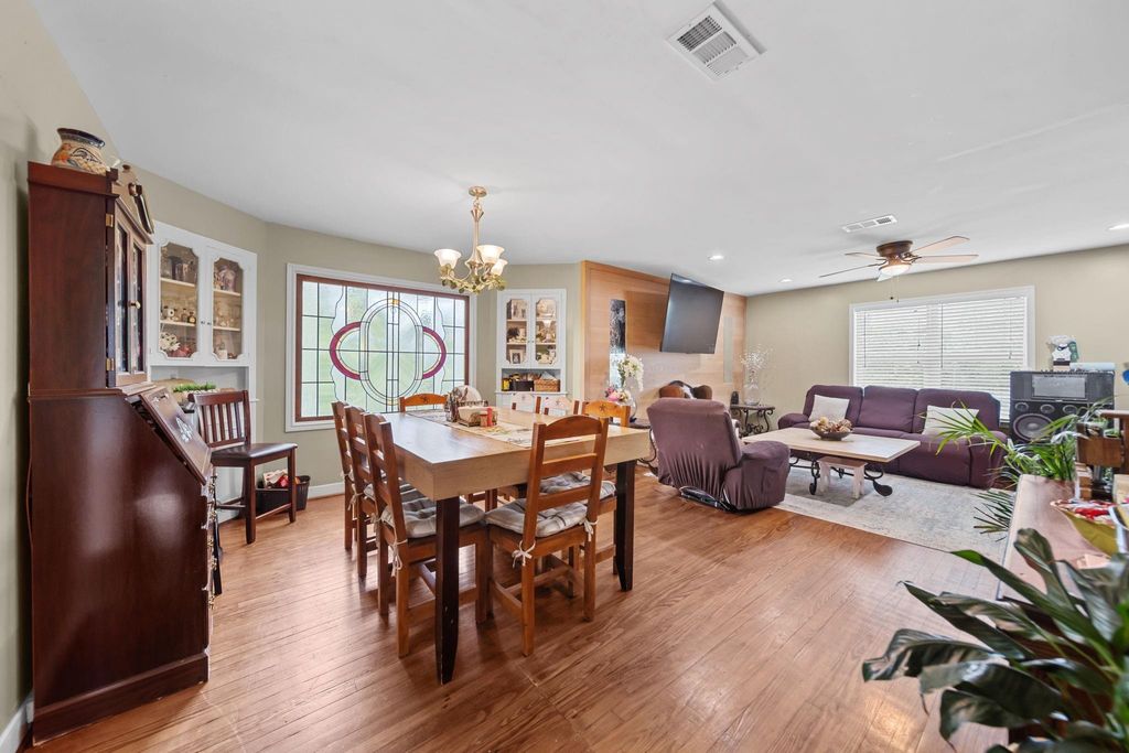 Photo of 202 Sweed Street, Brenham, TX 77833 (MLS # 93369016)