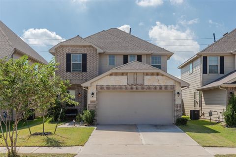 Photo of 2915 Palm Oaks Trail, Houston, TX 77045 (MLS # 25389769) Photo of 2915 Palm Oaks Trail, Houston, TX 77045 (MLS # 25389769)