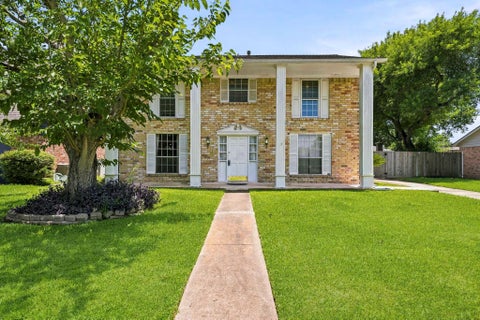 Photo of 12211 Level Run Street, Meadows Place, TX 77477 (MLS # 9266065)