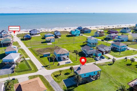 Homes For Sale - 2011 Vista<br/> Galveston County, Crystal Beach, TX 77650