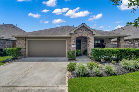 Photo of 2918 Fox Ledge Court, Conroe, TX 77301 (MLS # 27764957)
